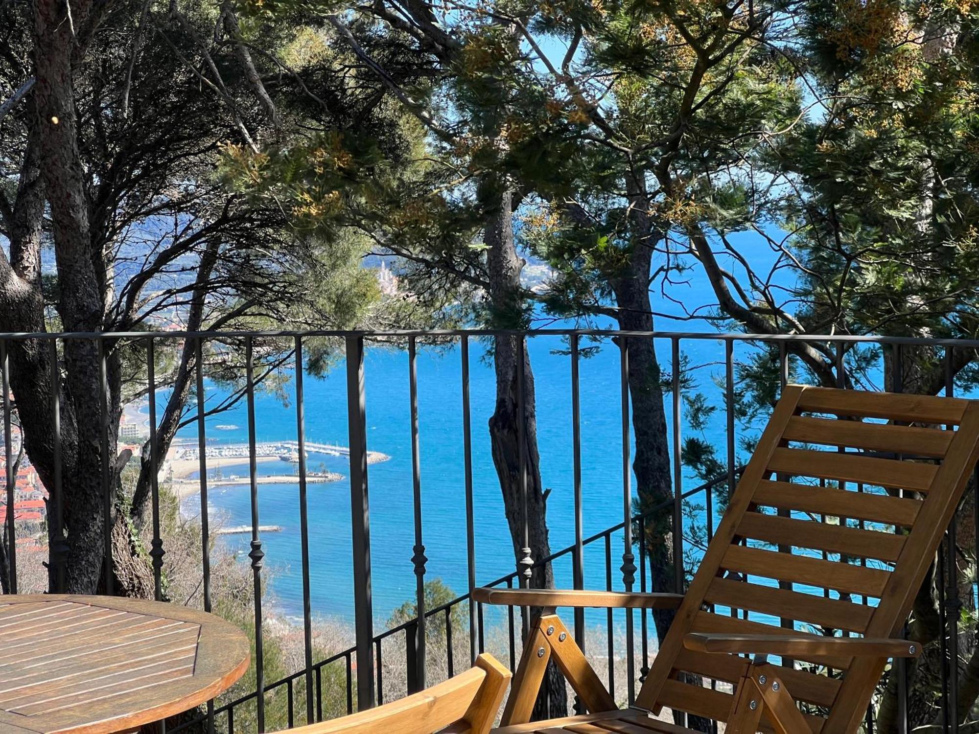 Torre Alpicella Holiday Home, A Scenic Escape Into Nature And Relaxation Diano Marina Ngoại thất bức ảnh